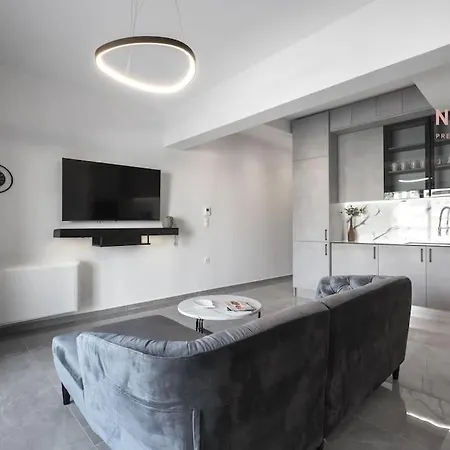 Apartment 8 No1,10, Nilie Hospitality Mgmt *
